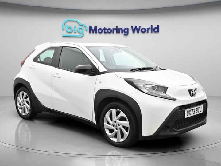Toyota Aygo X 1.0 VVT-i Pure Euro 6 (s/s) 5dr