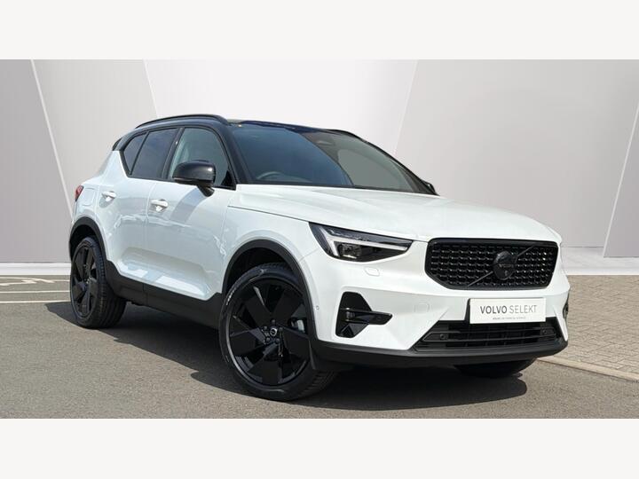 Volvo XC40 2.0 B4 MHEV Ultra Black Edition DCT Auto Euro 6 (s/s) 5dr