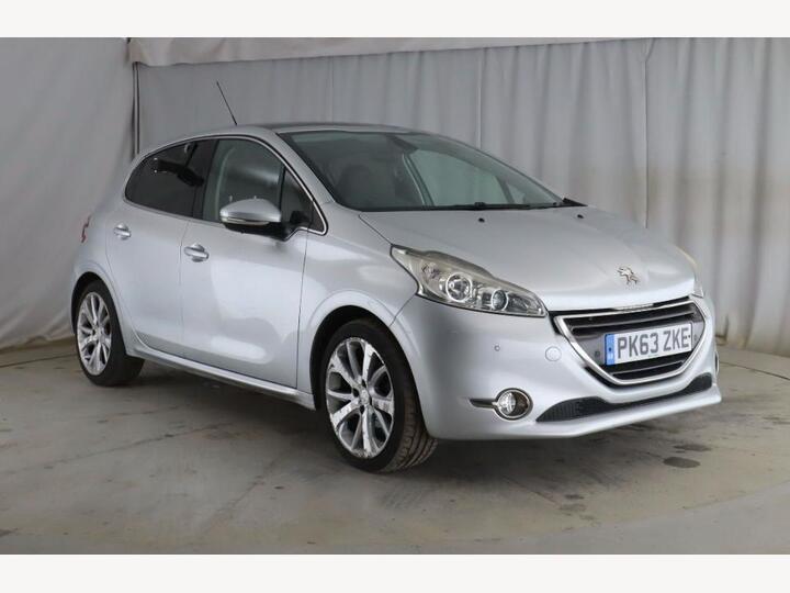 Peugeot 208 1.6 VTi Feline Euro 5 5dr