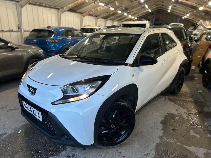 Toyota Aygo X 1.0 VVT-i Pure X-shift Euro 6 (s/s) 5dr