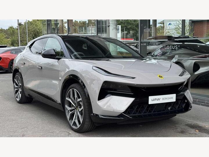 Lotus Eletre 112kWh S Auto 4WD 5dr (Dual Motor) Lotus Eletre 112kWh S Auto 4WD 5dr (Dual Motor)