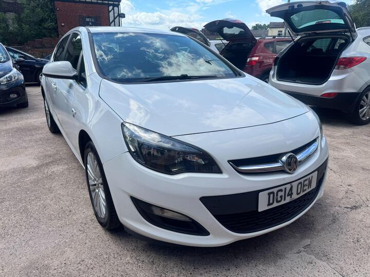 Vauxhall Astra 1.4 16v Excite Euro 5 5dr