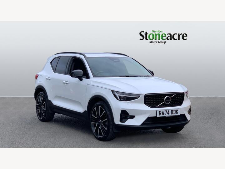 Volvo XC40 2.0 B4 MHEV Ultra Dark DCT Auto Euro 6 (s/s) 5dr