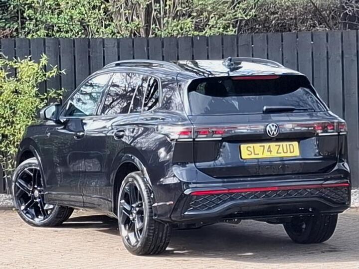 Volkswagen Tiguan 1.5 ETSI MHEV R-Line DSG Euro 6 (s/s) 5dr