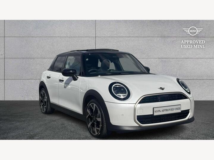 MINI Hatch 1.5C Exclusive Steptronic Euro 6 (s/s) 5dr