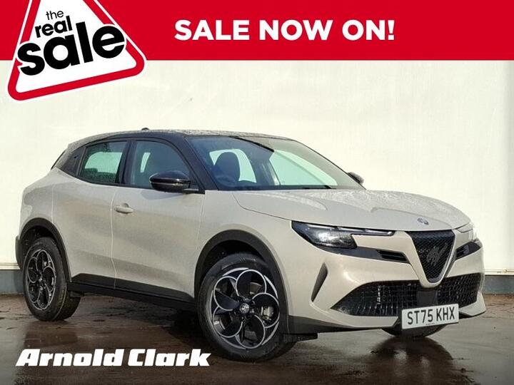 Alfa Romeo Junior 1.2 MHEV Ibrida E-DCT Euro 6 (s/s) 5dr