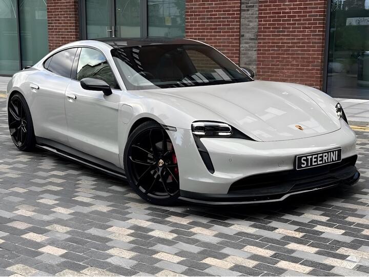 Porsche Taycan Performance 79.2kWh 4S Auto 4WD 4dr (11kW Charger) Porsche Taycan Performance 79.2kWh 4S Auto 4WD 4dr (11kW Charger)