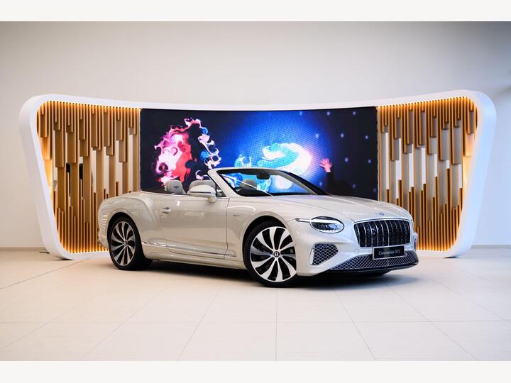 Bentley Continental 4.0 V8 High-Performance 25.9kWh GTC Azure Auto 4WD Euro 6 (s/s) 2dr