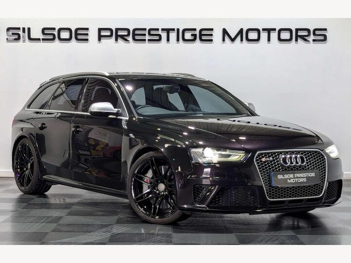 Audi A4 4.2 FSI V8 S Tronic Quattro Euro 5 5dr
