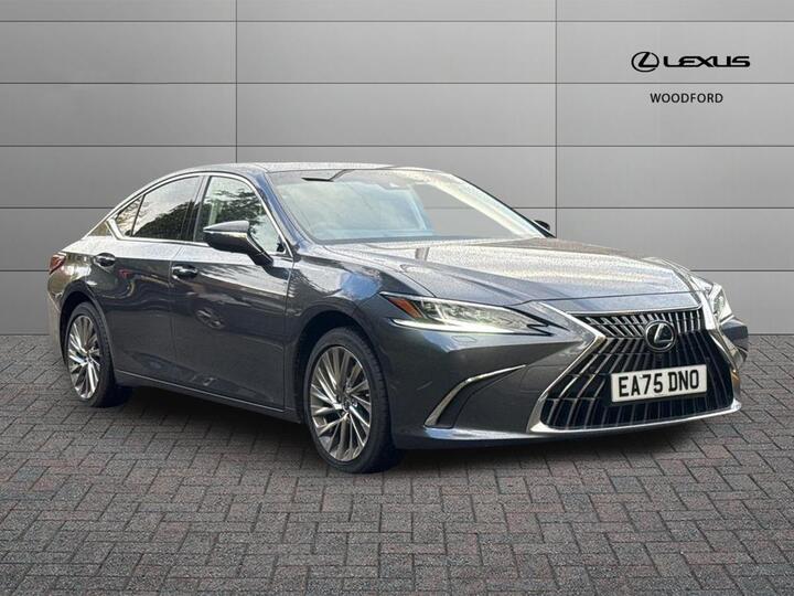 Lexus ES 2.5 300h Takumi E-CVT Euro 6 (s/s) 4dr