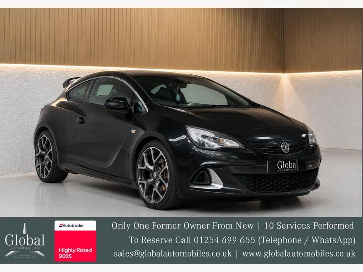 Vauxhall ASTRA GTC 2.0T VXR Euro 5 (s/s) 3dr Vauxhall ASTRA GTC 2.0T VXR Euro 5 (s/s) 3dr