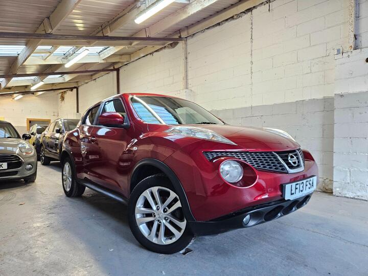 Nissan Juke 1.6 Acenta Premium Euro 5 (s/s) 5dr