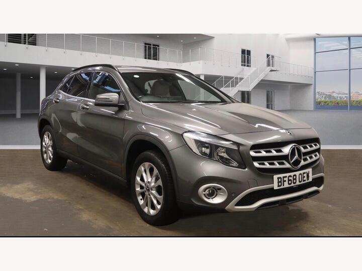 Mercedes-Benz GLA 1.6 GLA200 SE (Executive) 7G-DCT Euro 6 (s/s) 5dr Mercedes-Benz GLA 1.6 GLA200 SE (Executive) 7G-DCT Euro 6 (s/s) 5dr