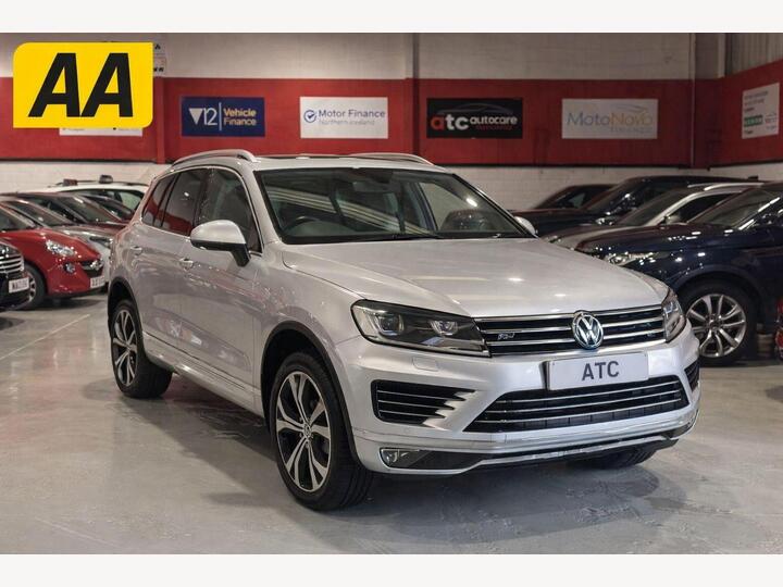 Volkswagen Touareg 3.0 TDI V6 BlueMotion Tech R-Line Tiptronic 4WD Euro 6 (s/s) 5dr
