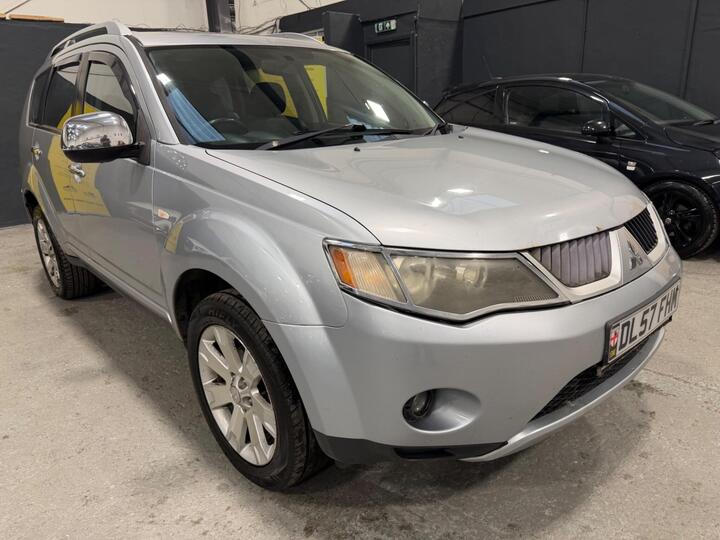 Mitsubishi Outlander 2.0 DI-DC Elegance 4WD Euro 4 5dr