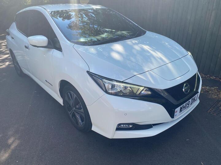 Nissan Leaf 40kWh Tekna Auto 5dr
