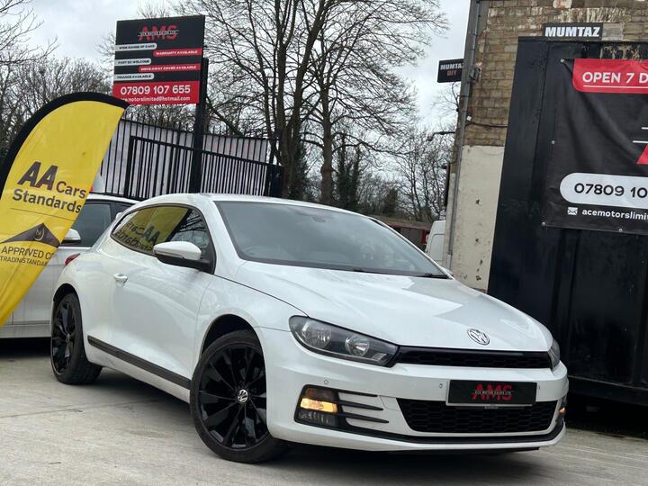 Volkswagen Scirocco 2.0 TDI BlueMotion Tech GT Euro 6 (s/s) 3dr
