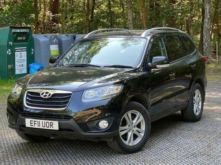 Hyundai Santa Fe 2.2 CRDi Premium Auto 4WD Euro 5 5dr (7 Seat) Hyundai Santa Fe 2.2 CRDi Premium Auto 4WD Euro 5 5dr (7 Seat)
