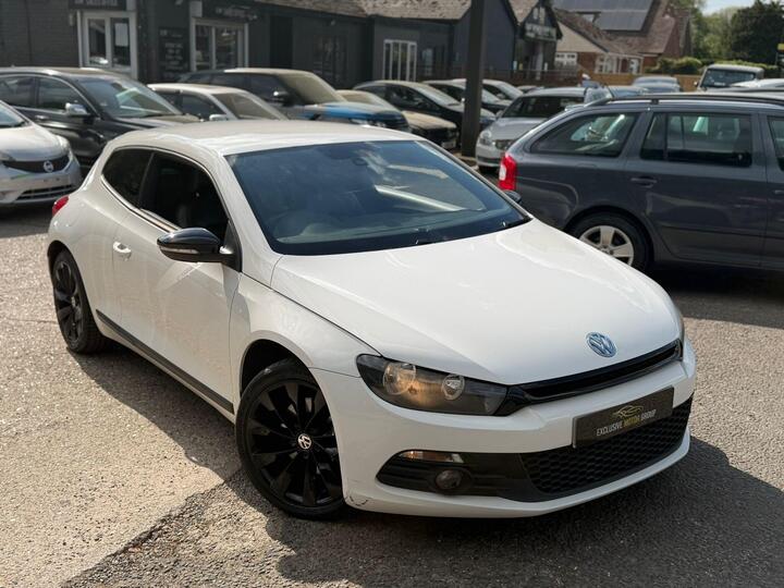 Volkswagen Scirocco 2.0 TDI GT DSG Euro 5 3dr