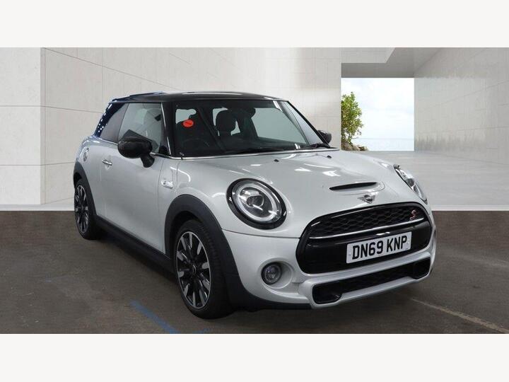 MINI Hatch 2.0 Cooper S Exclusive Steptronic Euro 6 (s/s) 3dr