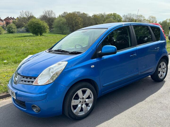 Nissan Note 1.6 16V Tekna Auto Euro 4 5dr