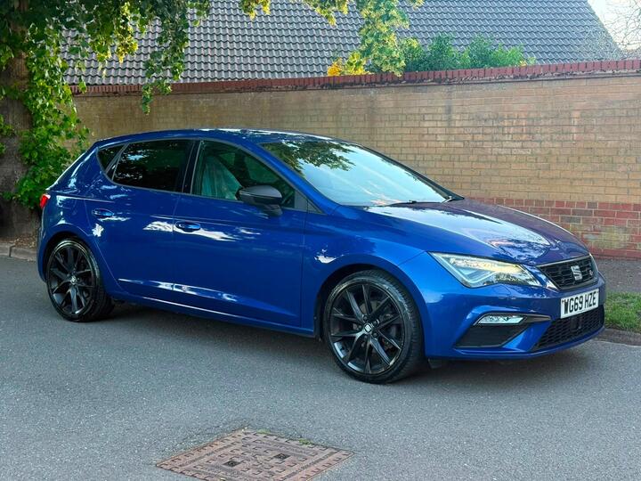 SEAT Leon 1.5 TSI EVO FR Black Edition Euro 6 (s/s) 5dr