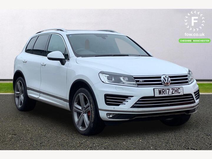 Volkswagen Touareg 3.0 TDI V6 BlueMotion Tech R-Line Plus Tiptronic 4WD Euro 6 (s/s) 5dr Volkswagen Touareg 3.0 TDI V6 BlueMotion Tech R-Line Plus Tiptronic 4WD Euro 6 (s/s) 5dr