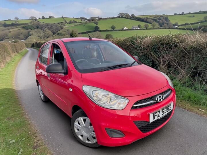 Hyundai I10 1.2 Classic Euro 5 5dr Hyundai I10 1.2 Classic Euro 5 5dr