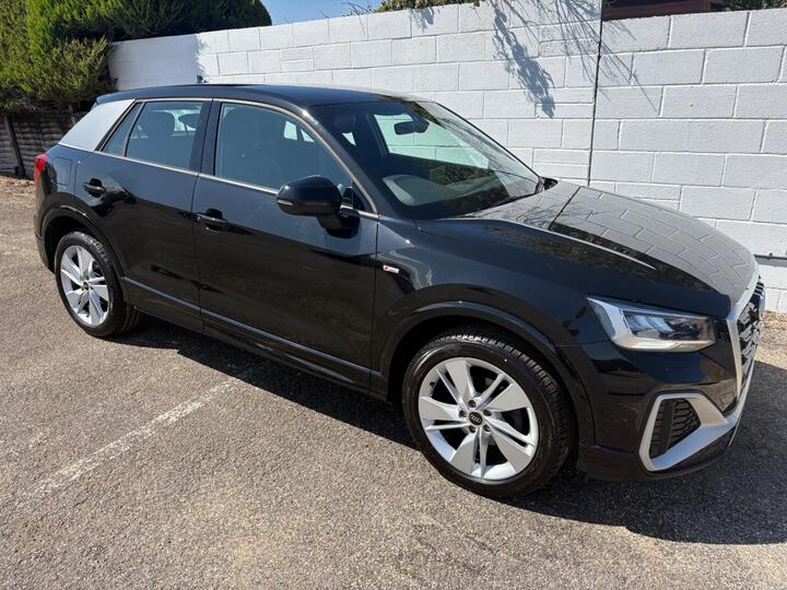 Audi Q2 1.5 TFSI CoD 35 S Line Euro 6 (s/s) 5dr