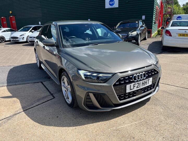 Audi A1 1.0 TFSI 30 S Line Sportback S Tronic Euro 6 (s/s) 5dr
