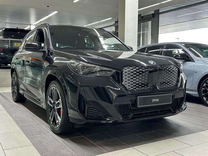 BMW IX1 20 66.5kWh Shadow Edition Auto EDrive 5dr (11kW Charger)