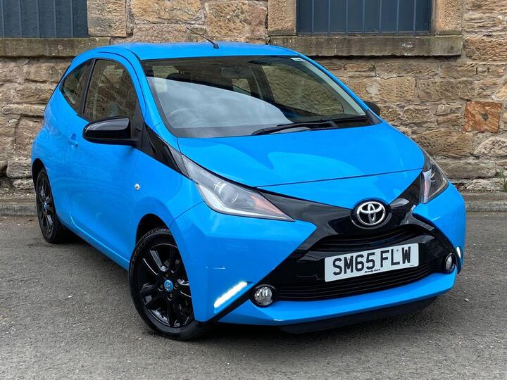 Toyota Aygo 1.0 VVT-i X-cite (INstyle Pack) Euro 6 3dr Toyota Aygo 1.0 VVT-i X-cite (INstyle Pack) Euro 6 3dr