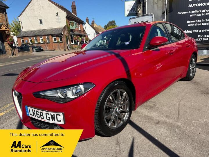 Alfa Romeo Giulia 2.0T Super Auto Euro 6 (s/s) 4dr