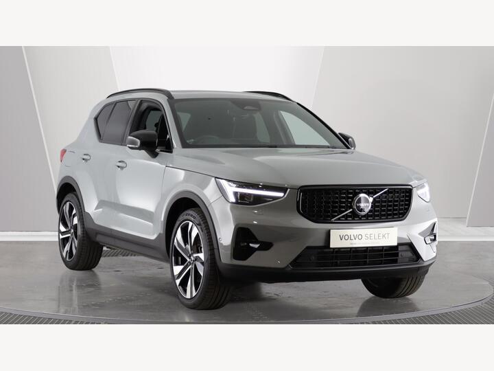 Volvo XC40 2.0 B4 MHEV Ultimate DCT Auto Euro 6 (s/s) 5dr
