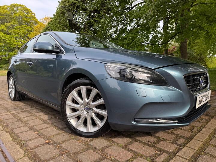 Volvo V40 2.0 D3 SE Lux Geartronic Euro 5 (s/s) 5dr