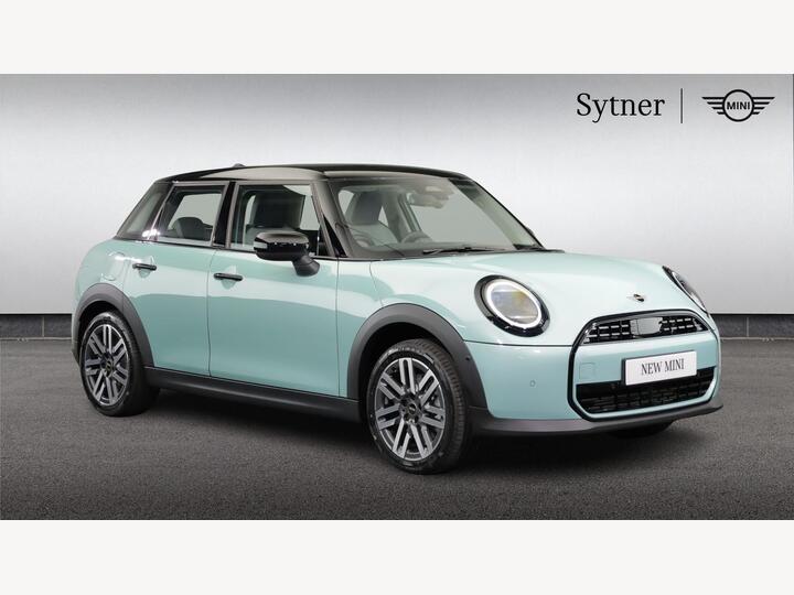 MINI Cooper 1.5C Classic Steptronic Euro 6 (s/s) 5dr