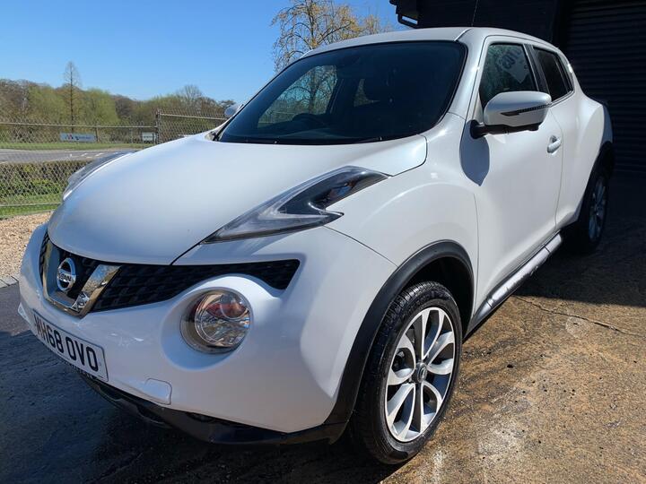 Nissan Juke 1.6 Tekna XTRON Euro 6 5dr