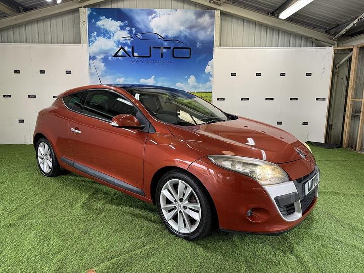Renault Megane 2.0 TCe Privilege Euro 4 3dr Renault Megane 2.0 TCe Privilege Euro 4 3dr
