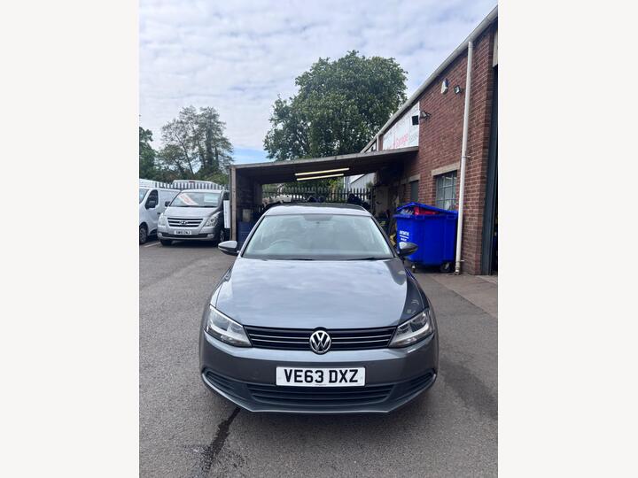 Volkswagen Jetta 1.4 TSI SE Euro 5 4dr Volkswagen Jetta 1.4 TSI SE Euro 5 4dr
