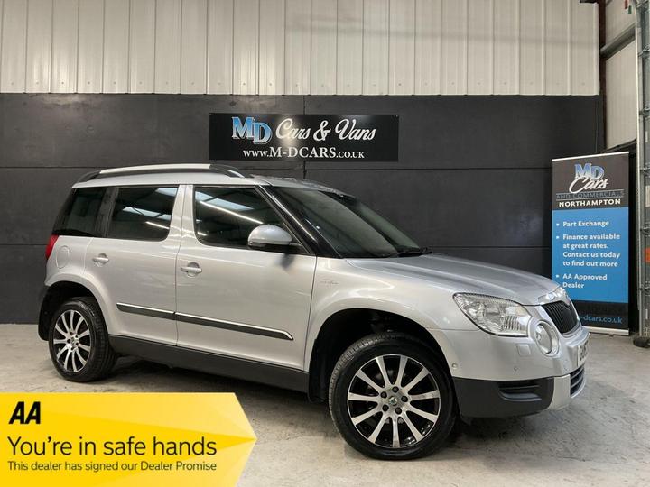 Skoda YETI 2.0 TDI Laurin & Klement DSG 4WD Euro 5 5dr