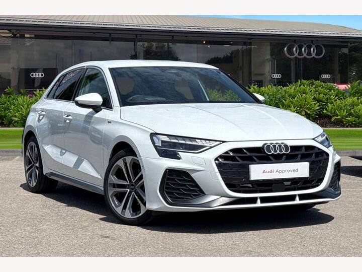 Audi A3 Sportback 1.5 TFSI 30 S Line Sportback S Tronic Euro 6 (s/s) 5dr