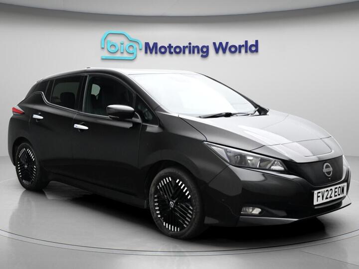 Nissan Leaf 39kWh N-Connecta Auto 5dr