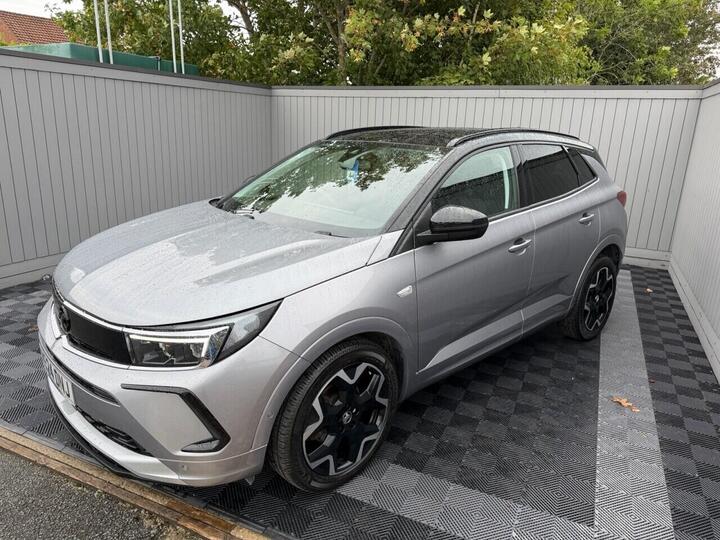 Vauxhall GRANDLAND 1.2 Ultimate E-DCT Euro 6 (s/s) 5dr
