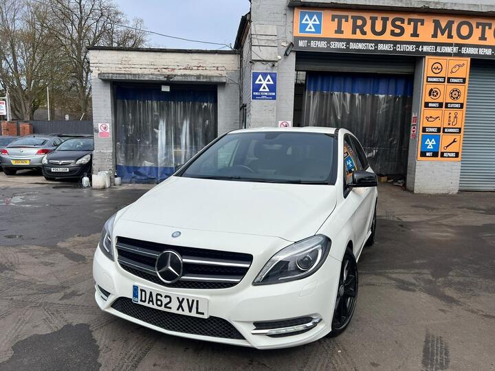 Mercedes-Benz B Class 1.6 B200 BlueEfficiency Sport Euro 5 (s/s) 5dr