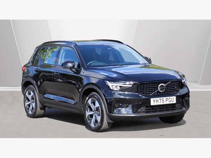 Volvo XC40 2.0 B3 MHEV Plus DCT Auto Euro 6 (s/s) 5dr