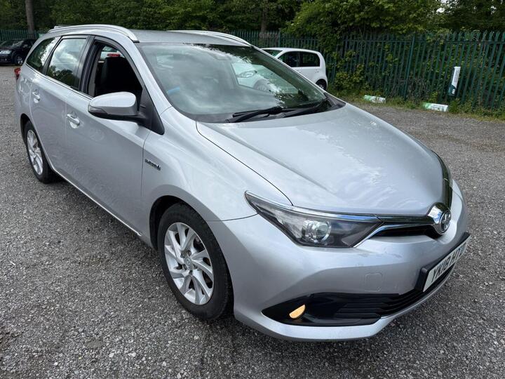 Toyota AURIS 1.8 VVT-h Icon Touring Sports CVT Euro 6 (s/s) 5dr