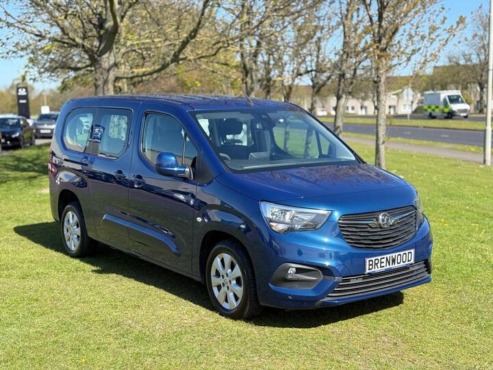 Vauxhall Combo Life 1.5 Turbo D BlueInjection Energy XL MPV Euro 6 (s/s) 5dr (7 Seat)