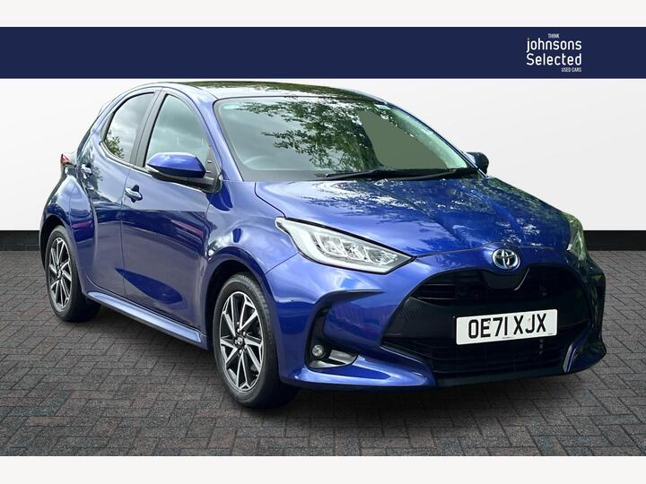 Toyota Yaris 1.5 VVT-h Design E-CVT Euro 6 (s/s) 5dr