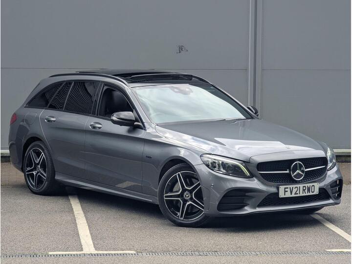 Mercedes-Benz C Class 2.0 C300de 13.5kWh AMG Line Night Edition (Premium Plus) G-Tronic+ Euro 6 (s/s) 5dr Mercedes-Benz C Class 2.0 C300de 13.5kWh AMG Line Night Edition (Premium Plus) G-Tronic+ Euro 6 (s/s) 5dr