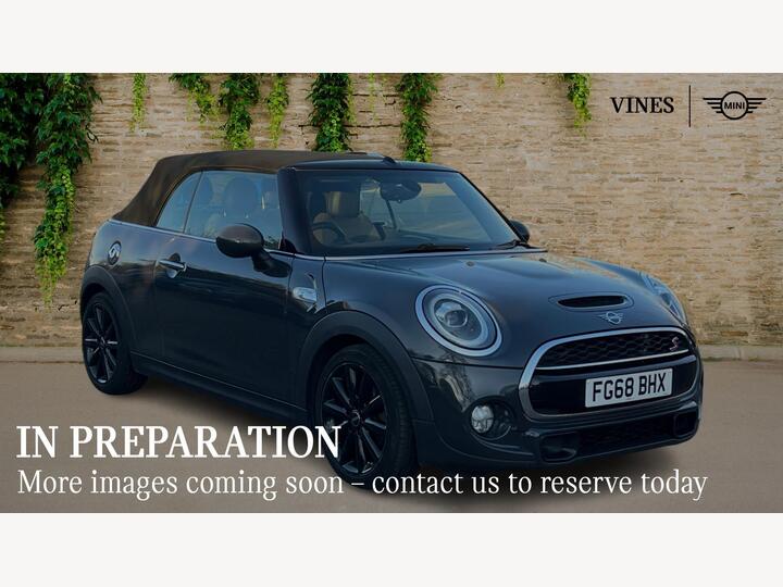 MINI Convertible 2.0 Cooper S Steptronic Euro 6 (s/s) 2dr